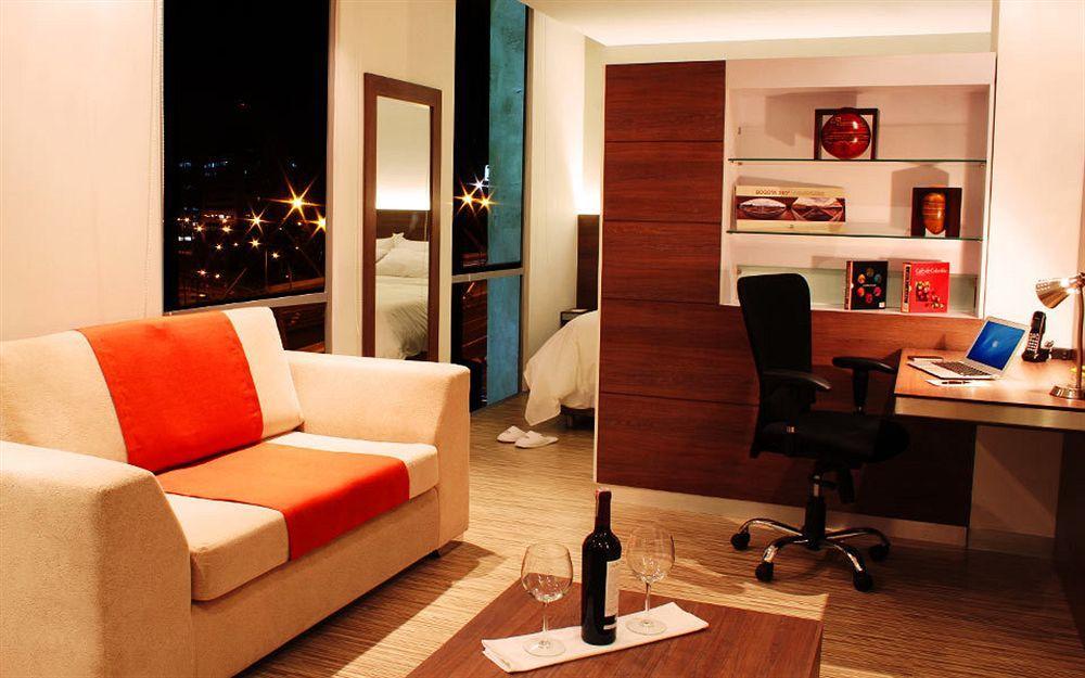 Shg Bogota 100 Design Hotel Luaran gambar